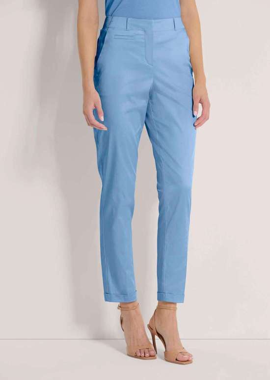 Брюки с прессованными складками и манжетами