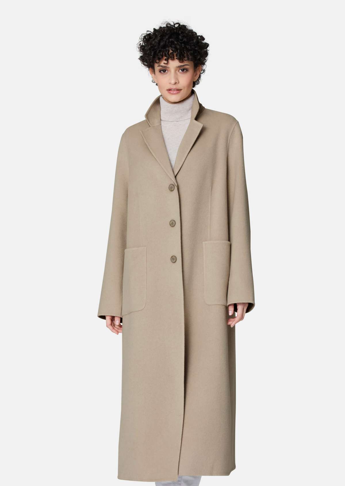 Двустороннее пальто из высококачественной смесовой шерсти.