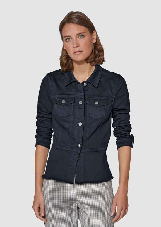 Джинсовая куртка с баской