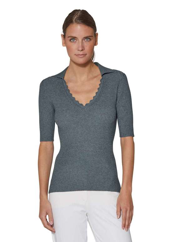 Свитер с фестончатыми краями