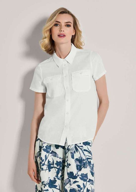 Блуза с короткими рукавами и нагрудными карманами