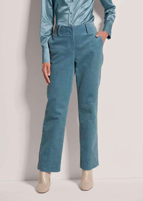 Узкие вельветовые брюки