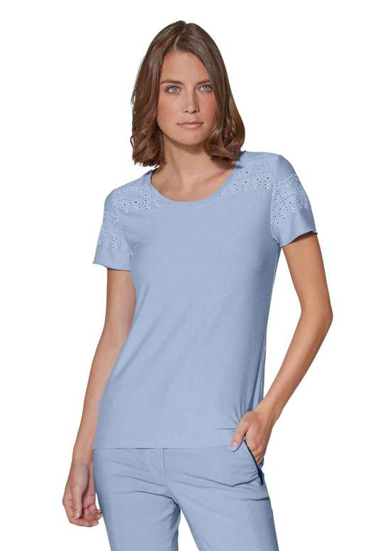 Рубашка с английской вышивкой