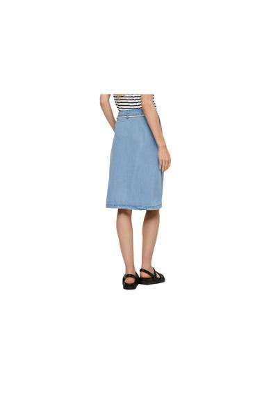 Мини-юбка Легкая джинсовая юбка из лиоцеллового красителя.