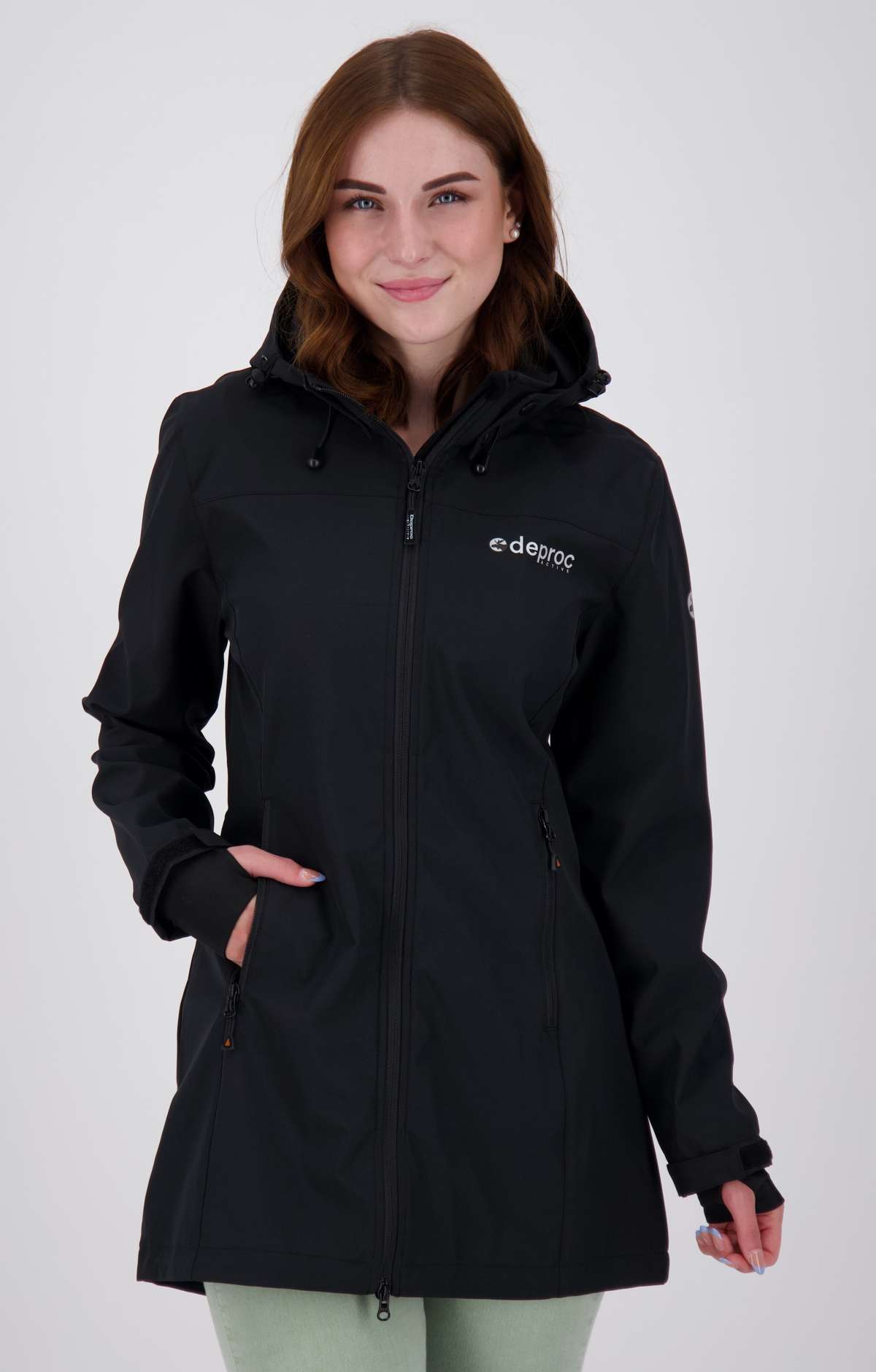 Пальто из софтшелла CAVELL LONG WOMEN CS Длинная куртка также доступна в больших размерах.