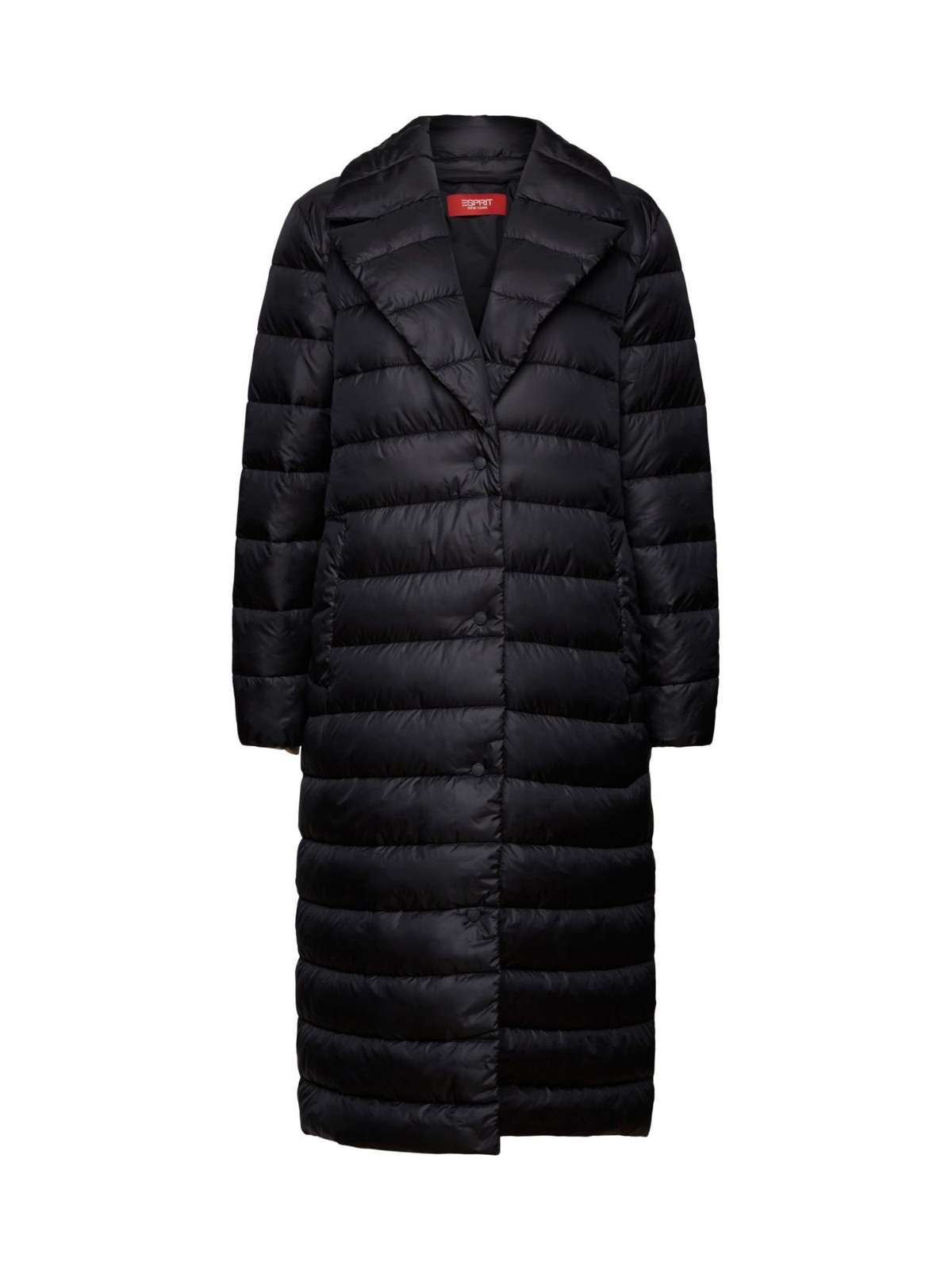 Стеганое пальто из переработанного сырья: стеганое пальто с лацканами