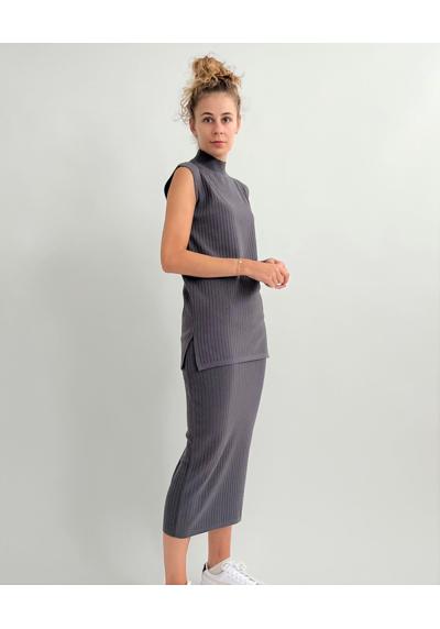 Трикотажная юбка рубчатой вязки с эластичным поясом из вискозы стрейч.