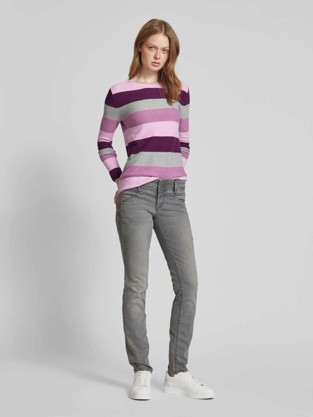 Джинсы узкого кроя с четырьмя карманами ALEXA