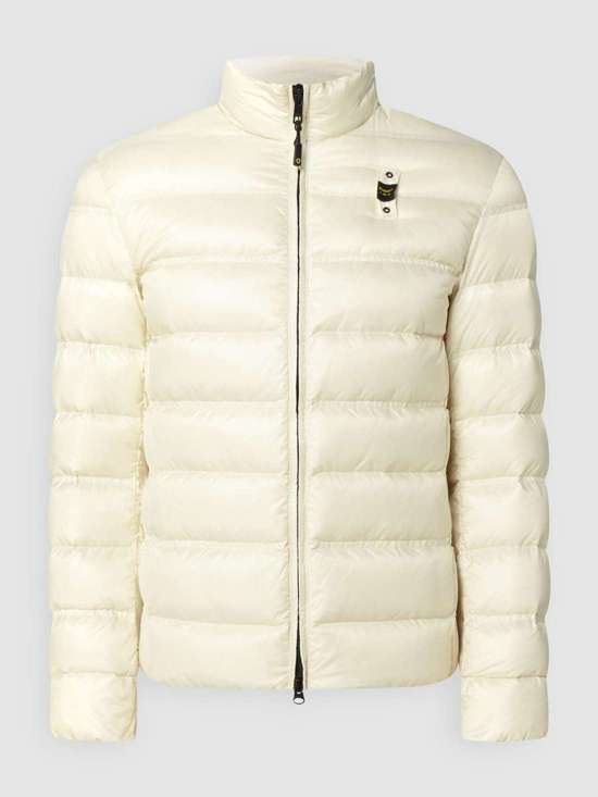 Пуховик с этикеткой