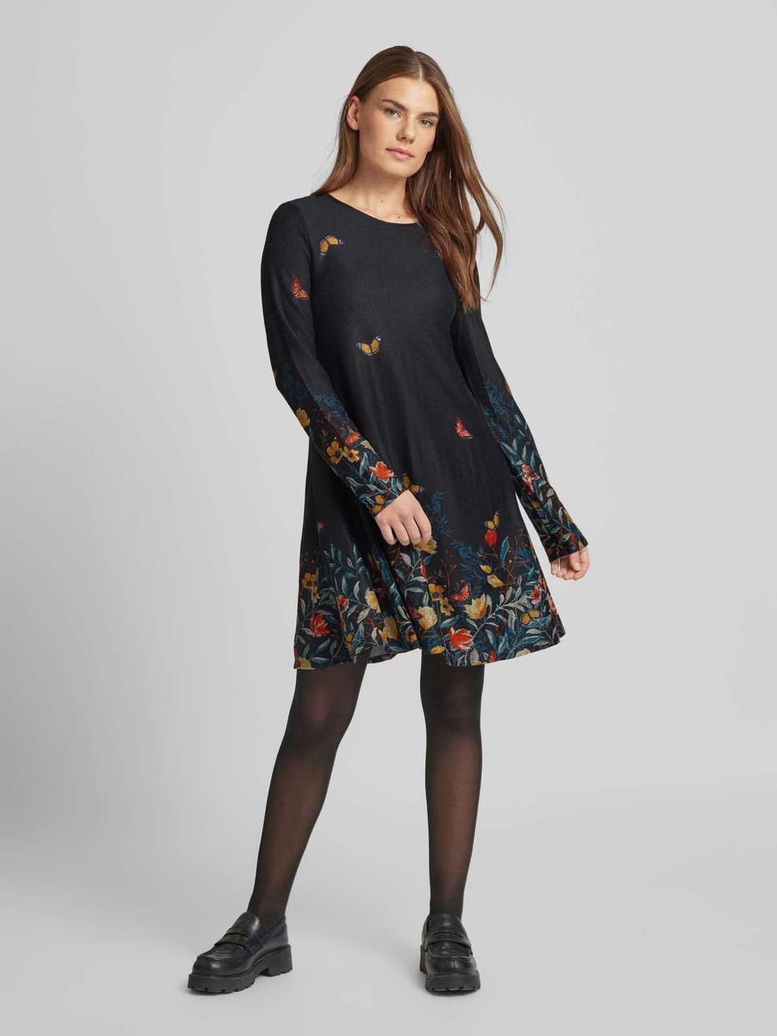 Мини-платье с круглым вырезом