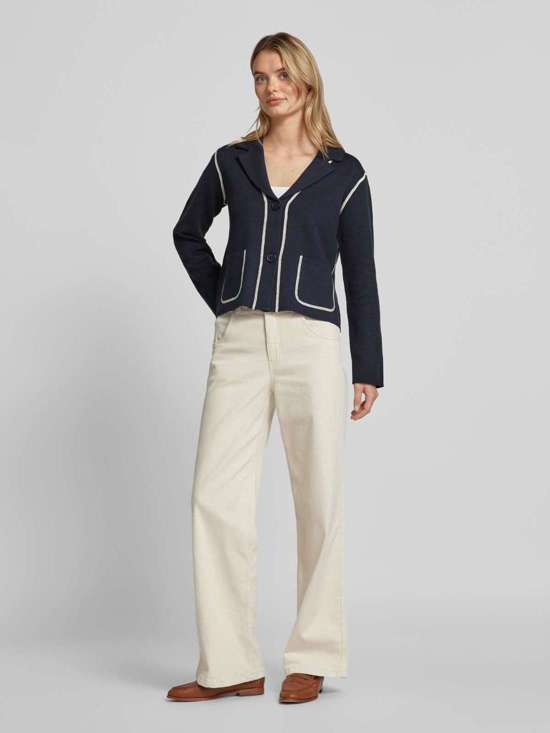 Блейзер с воротником с лацканами