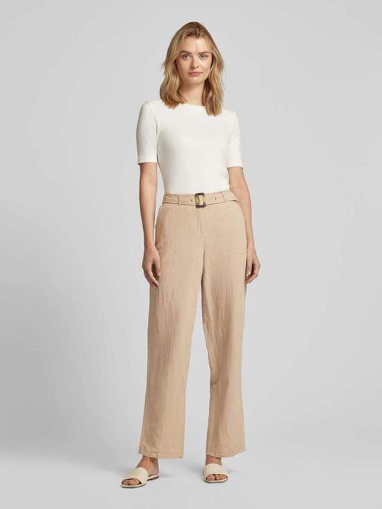 Широкие брюки с тканевым поясом