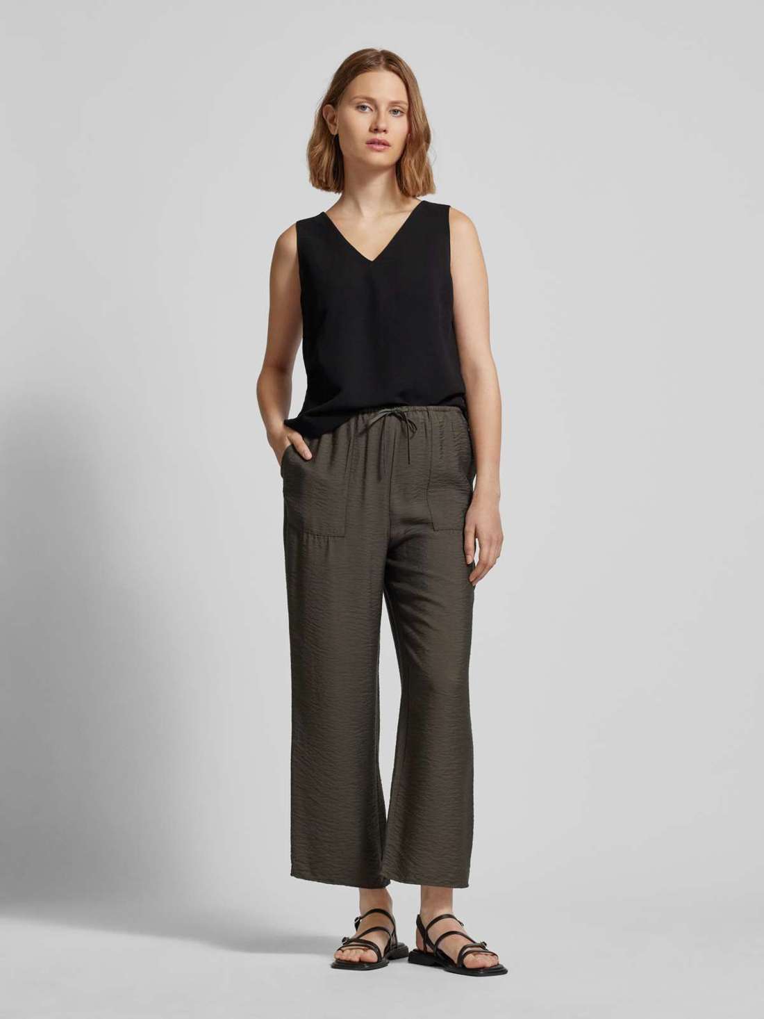 Блузка-топ с V-образным вырезом Zimba