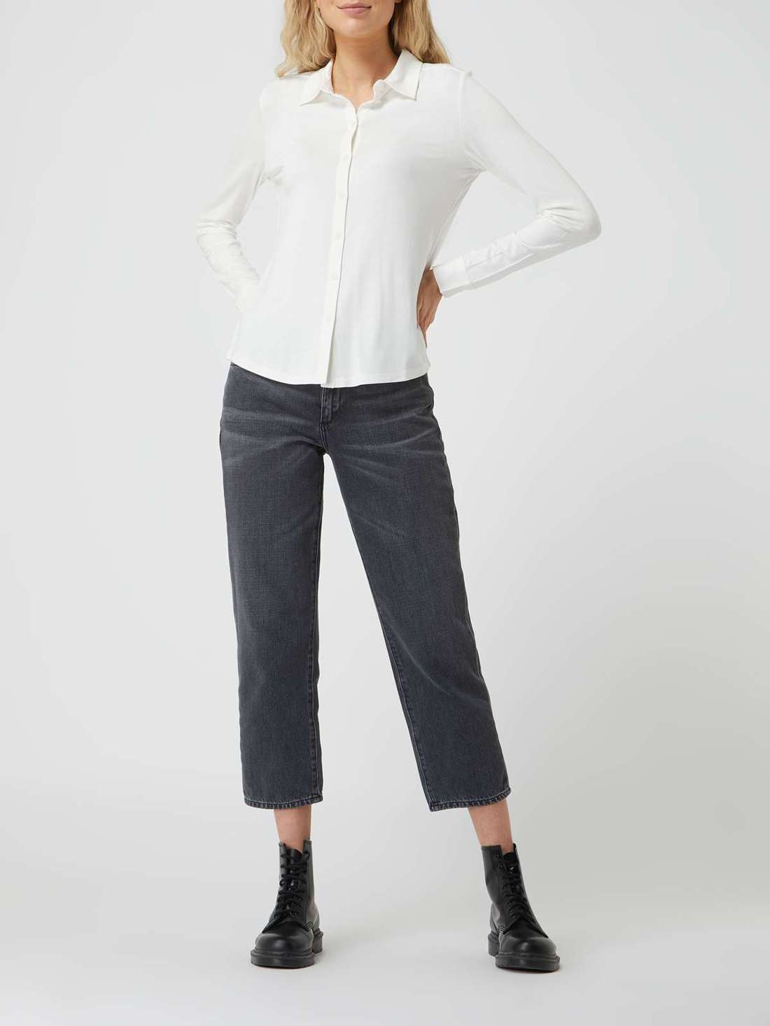 Блуза-рубашка из смесовой вискозы с отложным воротником