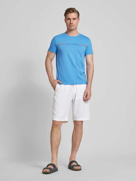 Футболка с принтом этикетки