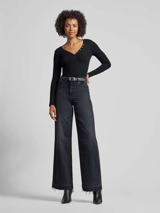 Лонгслив с ребристым узором KYLA