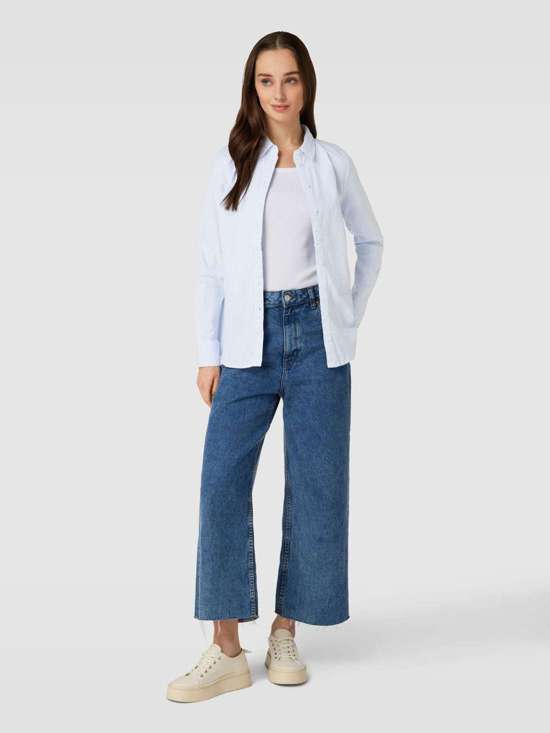 Блузка-рубашка с эластичным наполнением