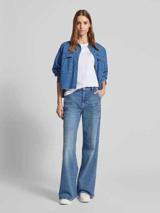 Футболка с принтом этикетки