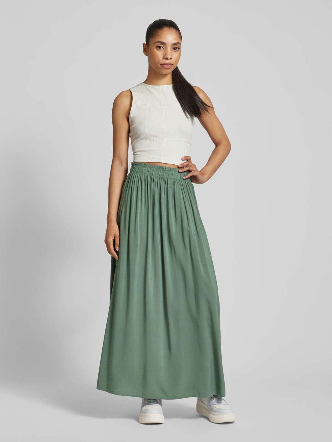 Юбка макси из вискозы с эластичным поясом