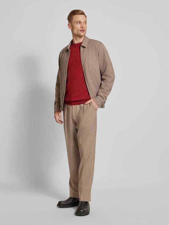 Брюки стандартного кроя с французскими боковыми карманами