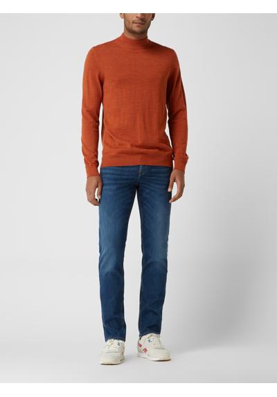 Джинсы современного кроя с эластичным наполнением Mitch