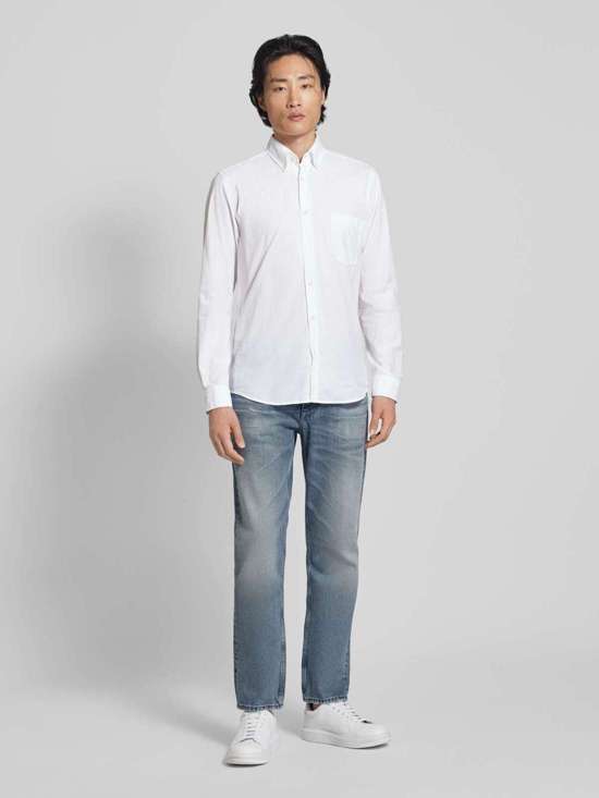 Повседневная рубашка приталенного кроя с воротником на пуговицах Rickert