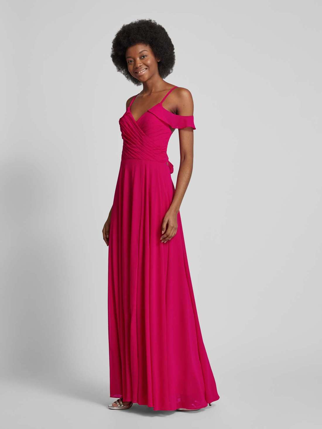 Платье макси однотонного дизайна с рюшами