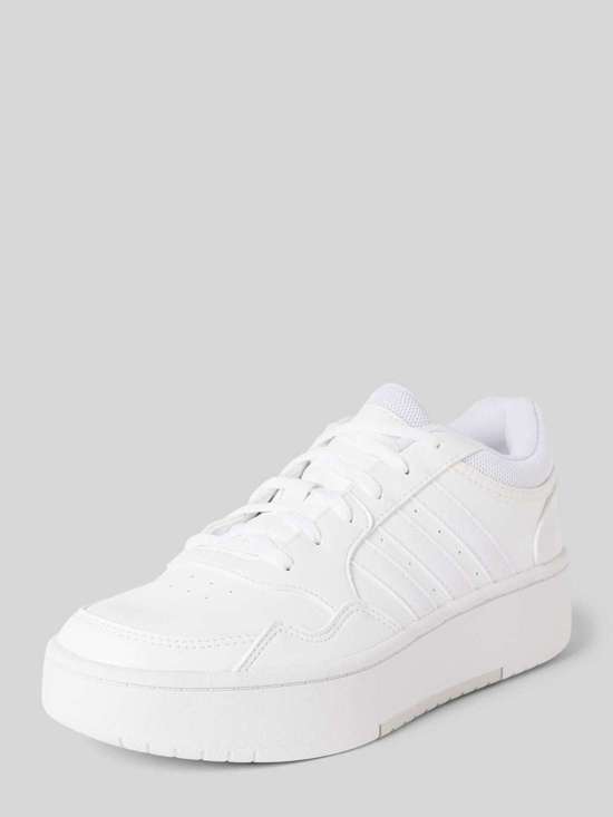 Массивные кроссовки однотонного дизайна HOOPS 3.0