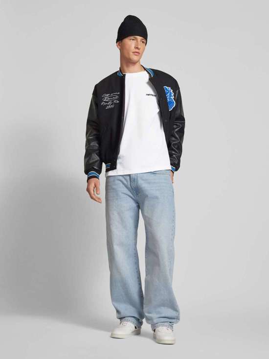 Футболка оверсайз с принтом этикетки