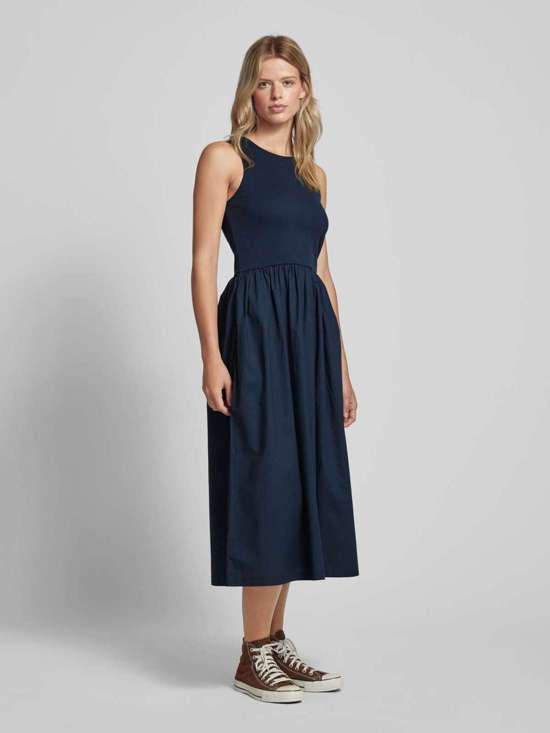 Ярусное платье макси