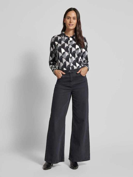 Блуза-рубашка стандартного кроя из смесового хлопка с принтом по всей поверхности