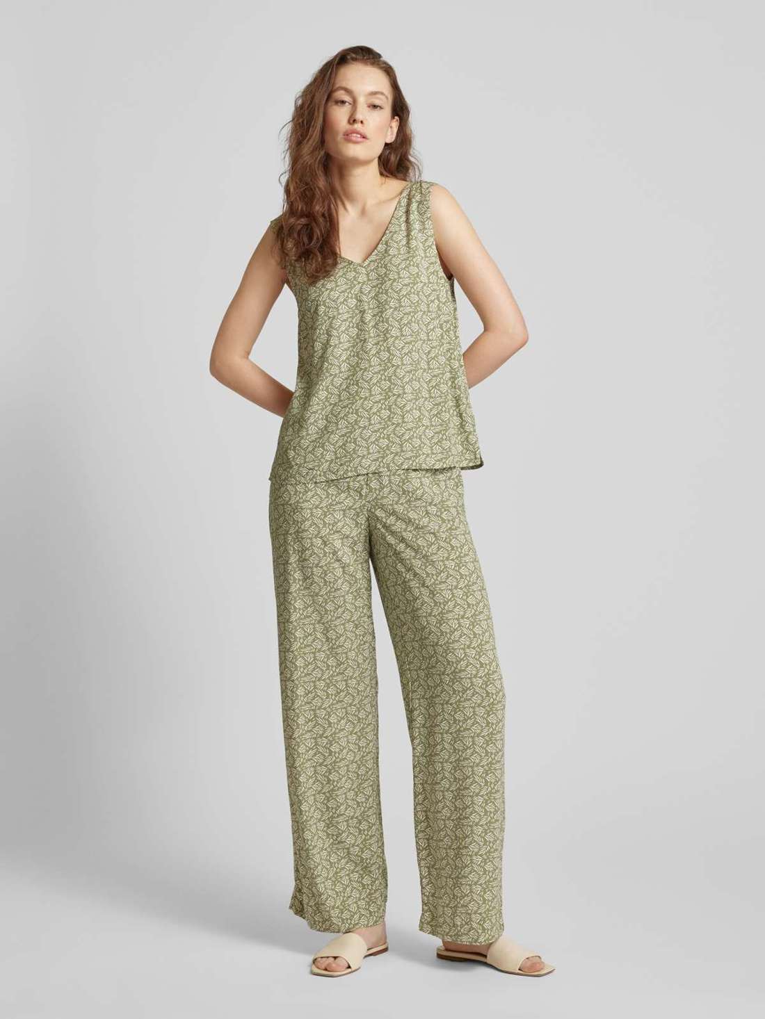 Блуза-рубашка из вискозы с V-образным вырезом LISE