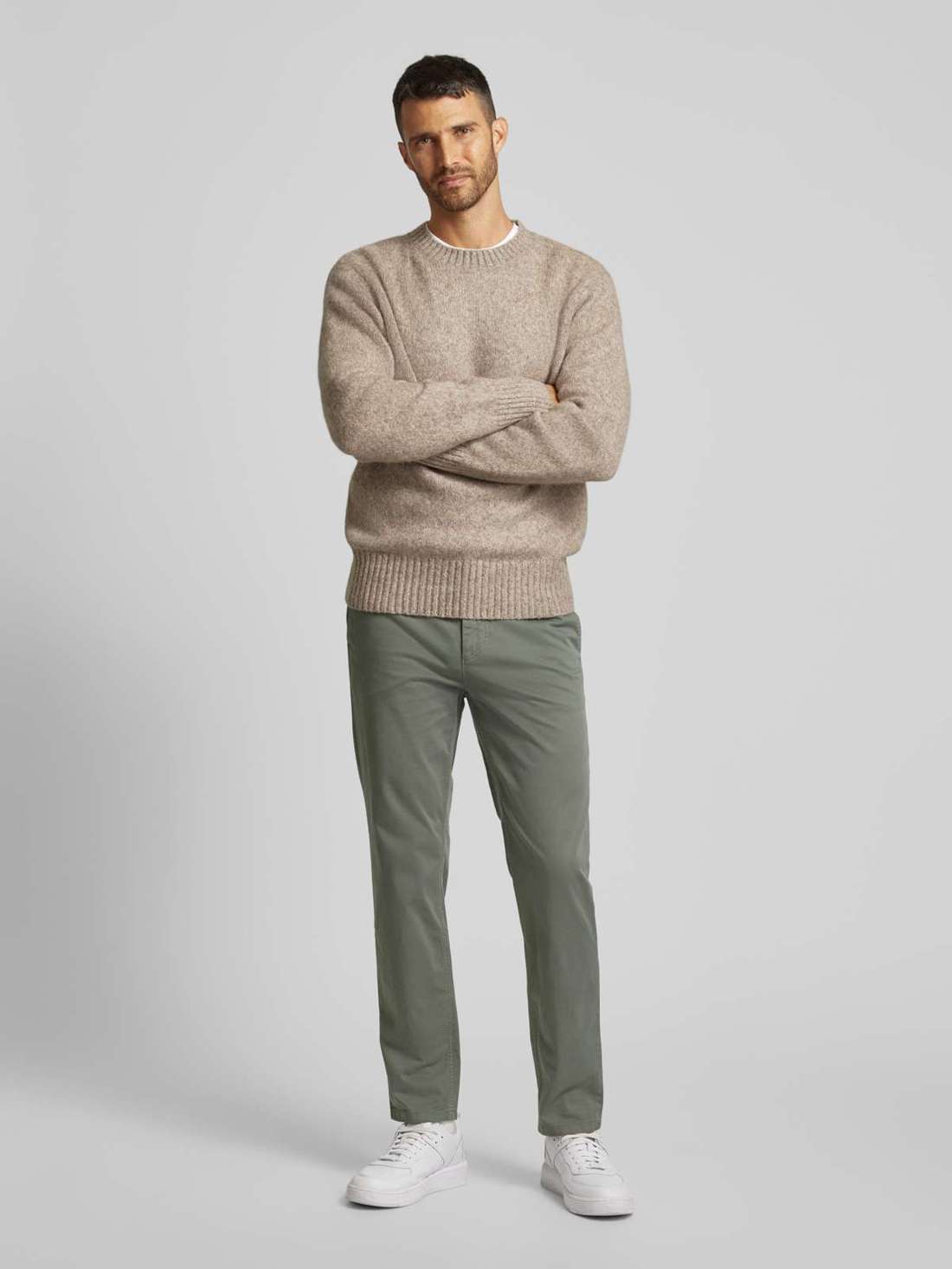 Чино с французскими боковыми карманами