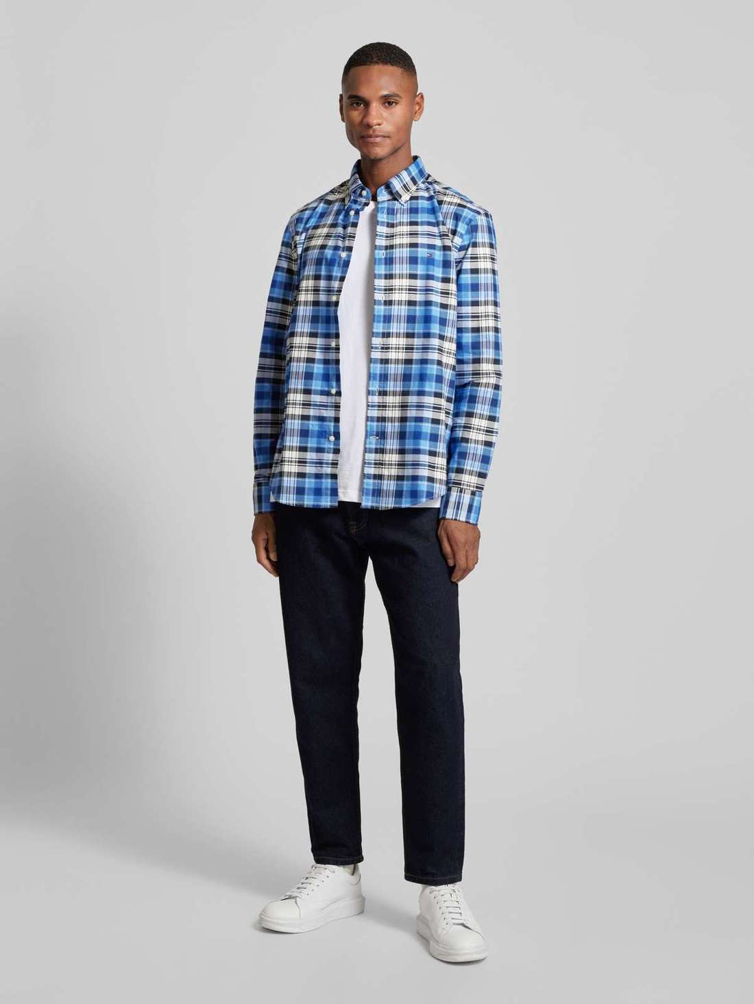 Повседневная рубашка стандартного кроя с вышитым логотипом OXFORD