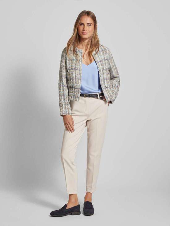 Брюки-чиносы с зажатыми складками