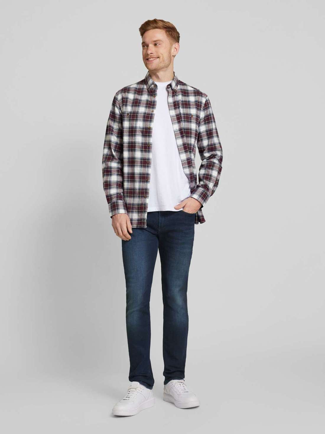 Джинсы узкого кроя с пятью карманами, дизайн «MIKE» Arne