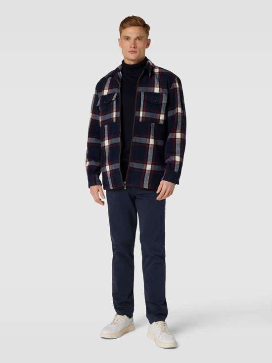 Чино с французскими боковыми карманами BENITO