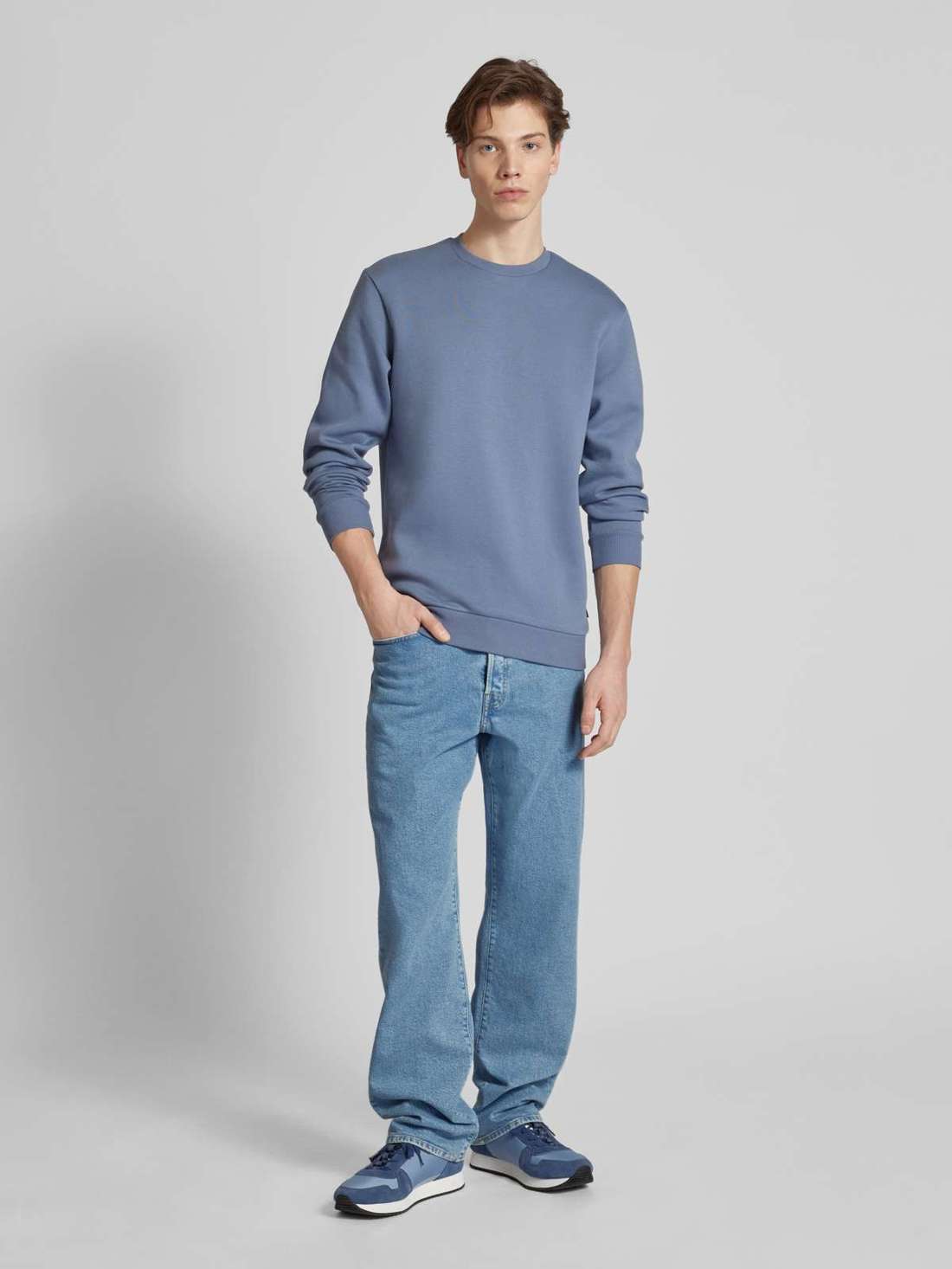 Джинсы прямого кроя с пятью карманами 901