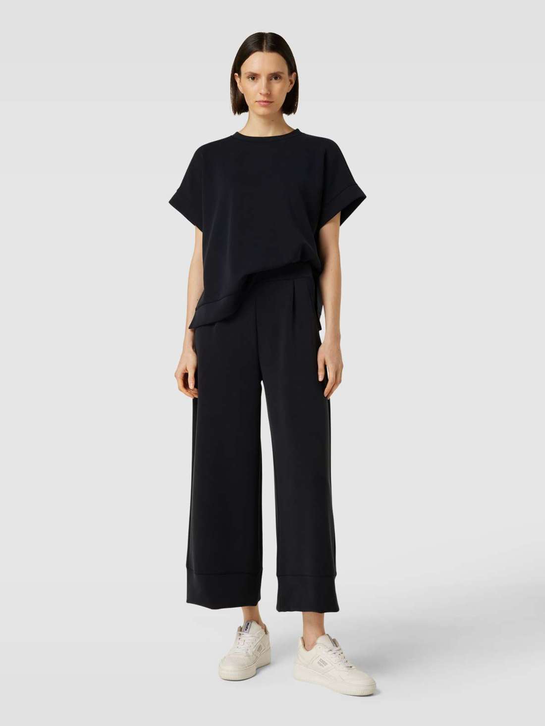 Тканевые брюки укороченного кроя