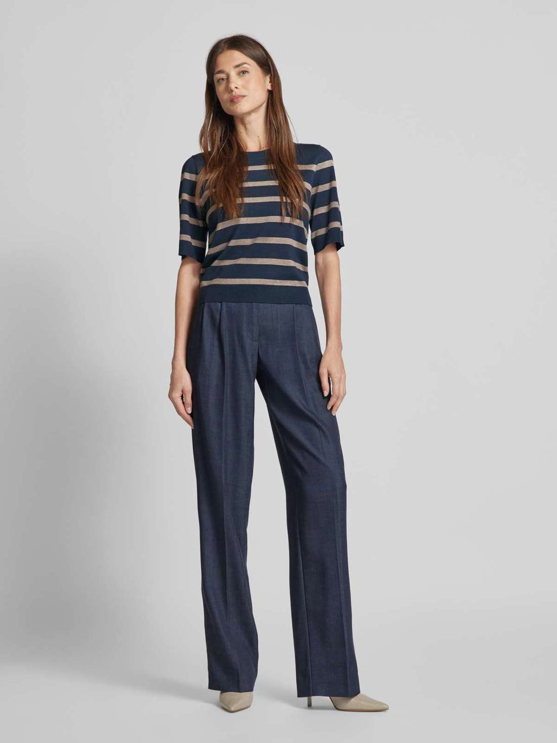 Трикотажная рубашка с круглым вырезом Carla