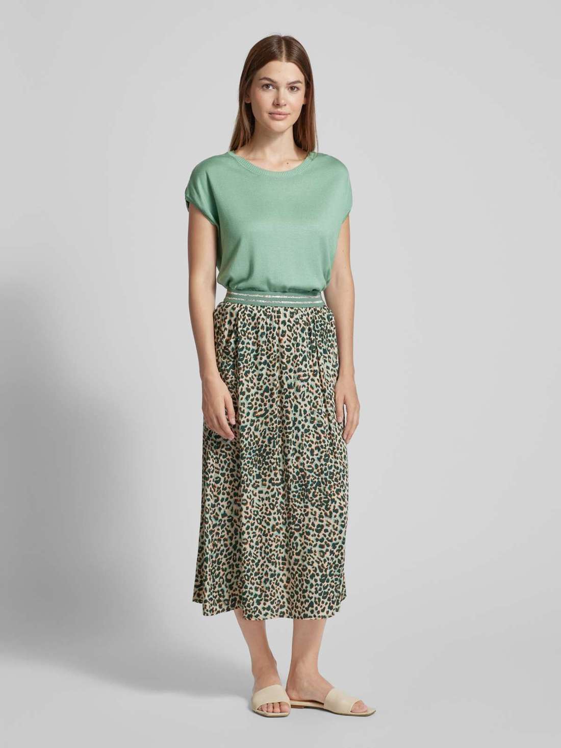 Трикотажная рубашка с короткими рукавами