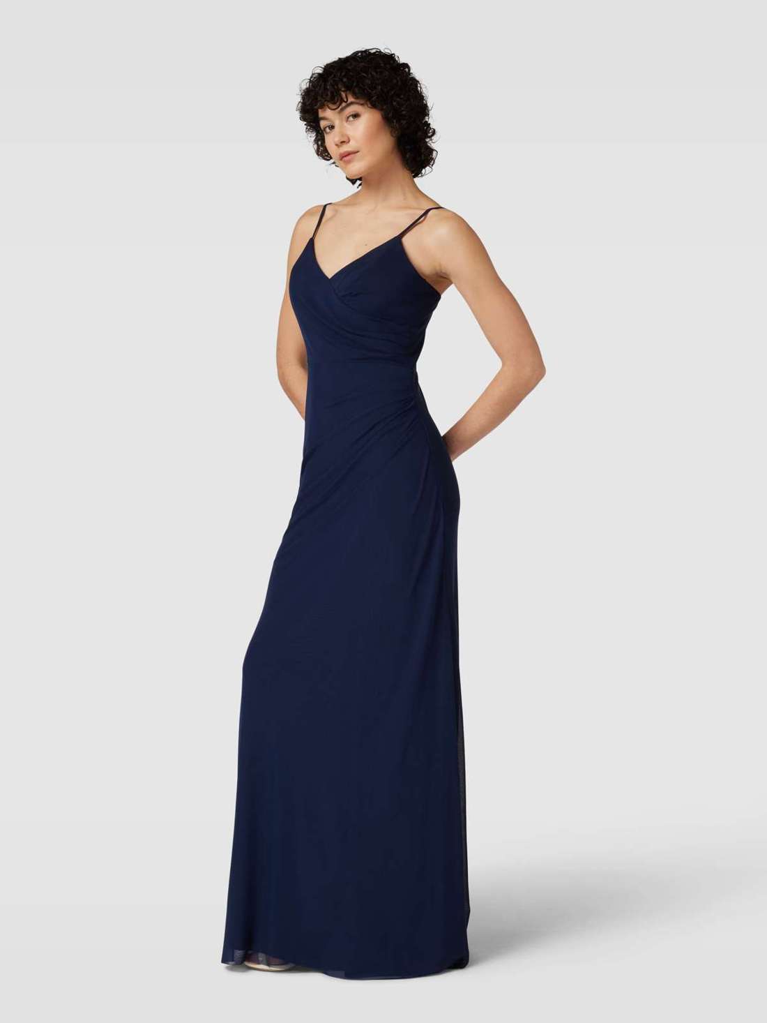 Вечернее платье с запахом