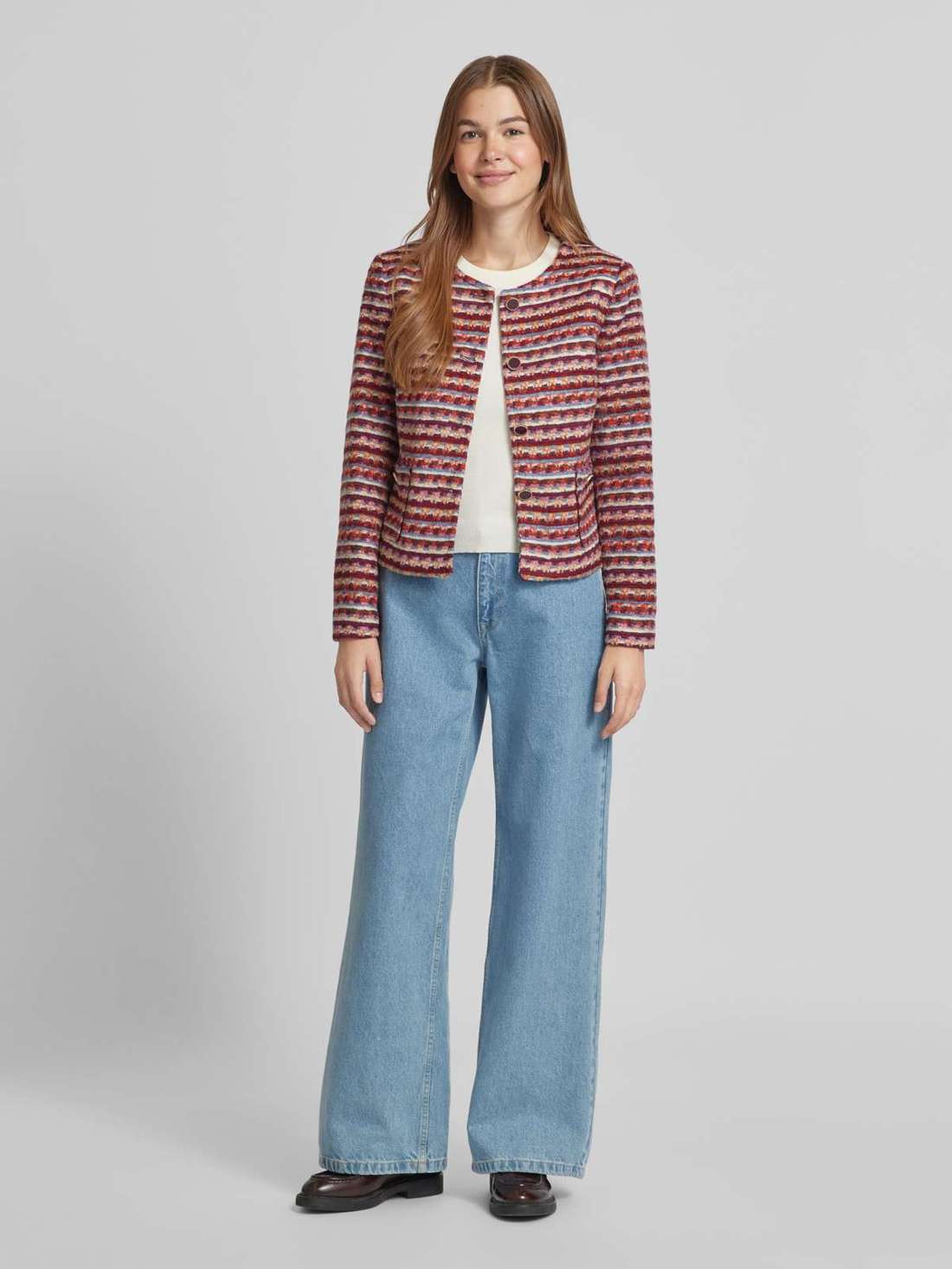 Блейзер в стиле букле