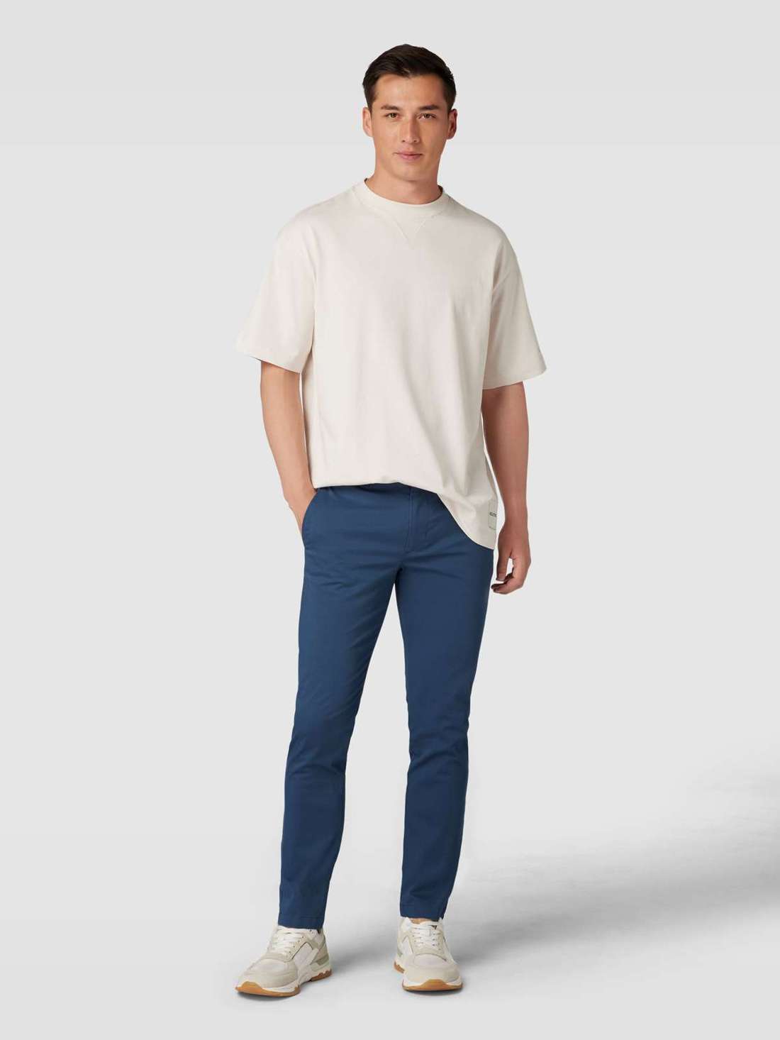 Чино с французскими боковыми карманами