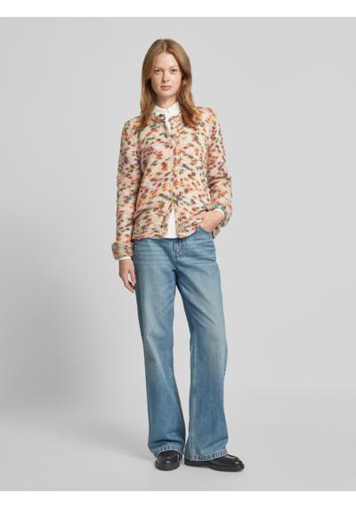 Вязаный свитер с ребристыми манжетами