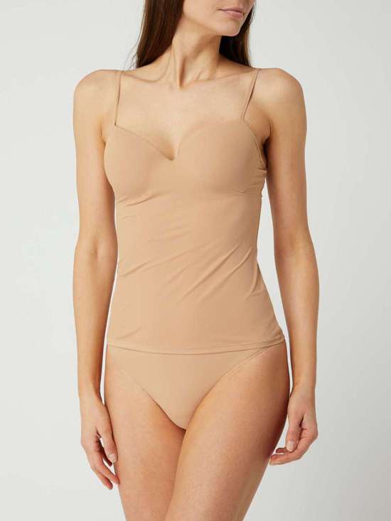 Майка в образе 2 в 1 Allure- wattiert 