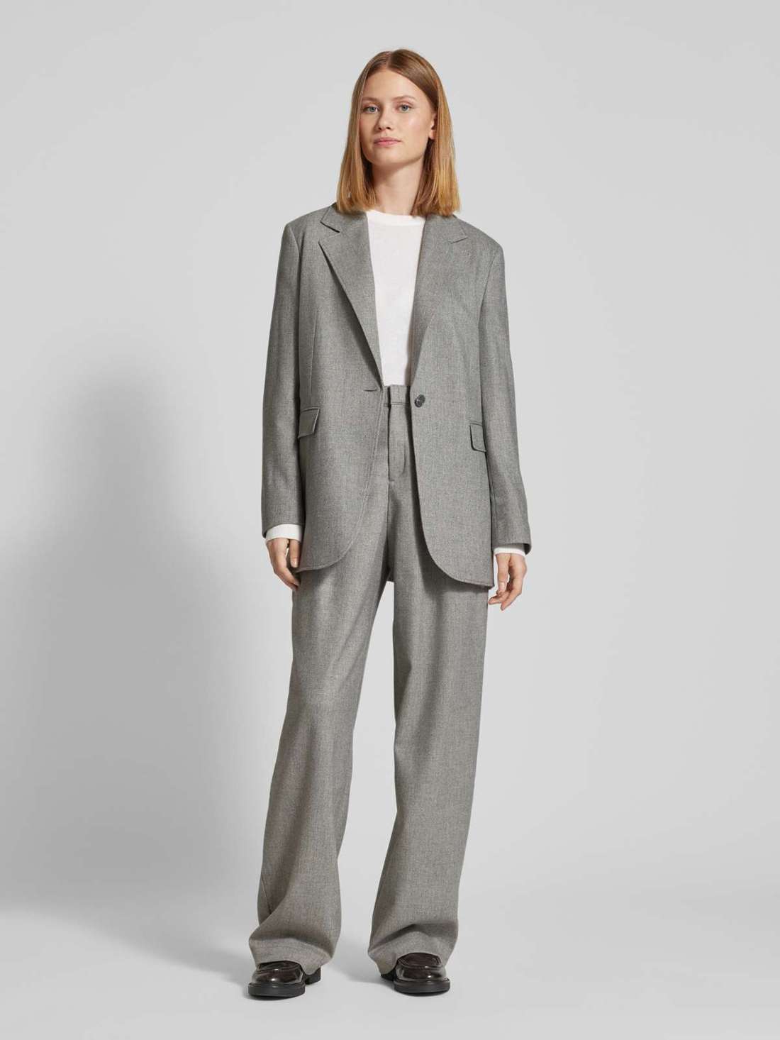 Тканевые брюки оверсайз со складками TANJURA