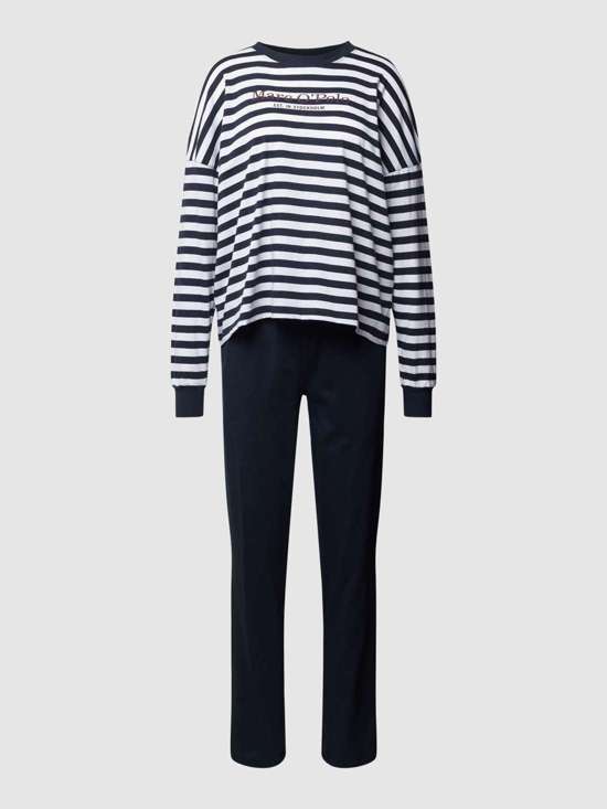 Полосатая пижама