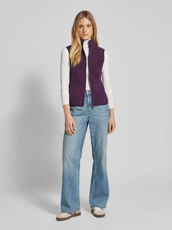 Флисовый жилет с воротником стойкой