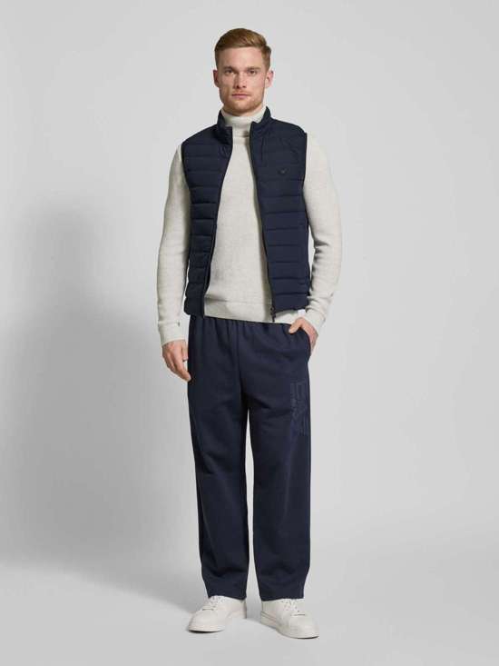 Стеганый жилет на молнии